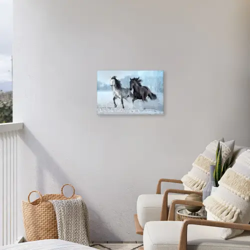Paarden - Winter - Dieren - Natuur - Sneeuw Tuinposter op houten frame 2 cm dik klein -sfeer1