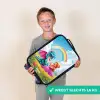 Prinses en dino in een kleurrijke wereld Kinderkoffer - Zwart klein -sfeer4_NL