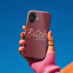 Bitch please - Rood - Blauw Toughcase MagSafe Apple iPhone 17 klein -Sfeer1V