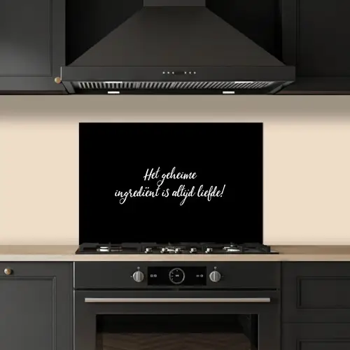 Quotes - Koken - Het geheime ingrediënt is altijd liefde! - Spreuken - Liefde keuken achterwand spatscherm klein -sfeer1