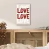 Love - Rood - Tekst aluminium wit klein -sfeer3