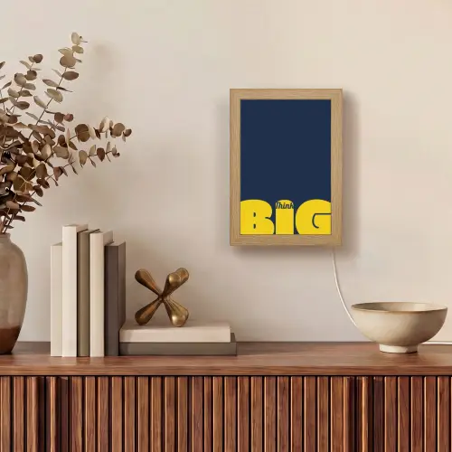 Think big - Blauw - Geel Light Box met kabel (Tafellamp) klein -sfeer2