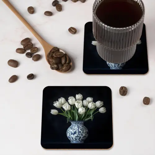 Wit - Bloemen - Tulpen - Vaas onderzetter kurk middel -sfeer2