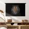 Tijger - Wilde dieren - Portret - Zwart - Dieren Wandkleed katoen middel -sfeer5