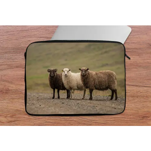 Schapen - Bruin - Wit - Grindpad laptophoes neopreen klein -tafel