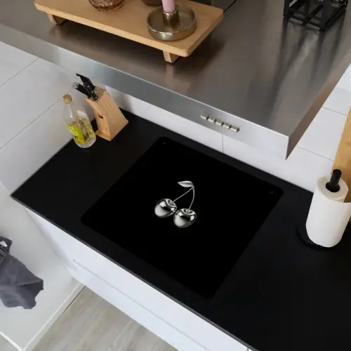 Kers - Luxueus - Metallic Inductie beschemer met haakjes middel -sfeer1