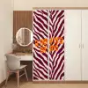 New era - Bordeaux - Zebraprint deurposter klein -sfeer3