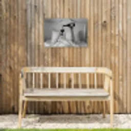 Lakens - Armen - Wijn - Glas Tuinposter op houten frame 2 cm dik klein -sfeer4