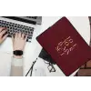 Love your damn self - Kleurrijk - Bordeaux laptophoes neopreen klein -bureau