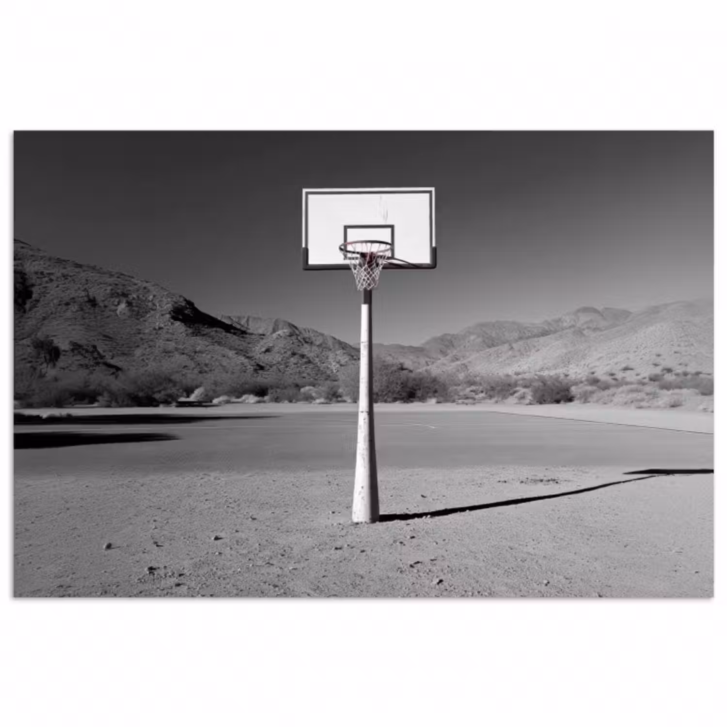 Poster - Basketballstange - Landschaft - Sand - Weiß