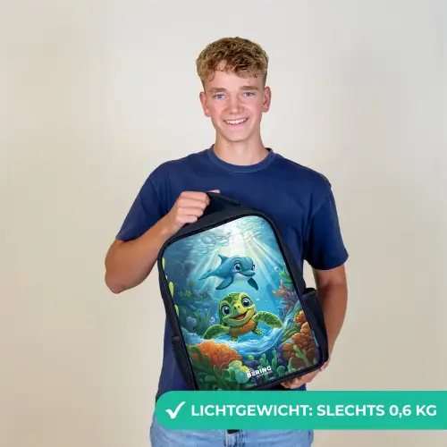 Schildpad en dolfijn in blauwe oceaan Rugzak - Zwart middel -sfeer7_NL