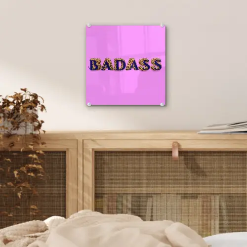 Felroze - Badass - Panterprint - Schaduw plexiglas 5mm klein -sfeer4