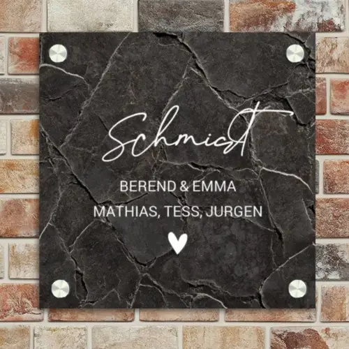 Gebarsten steen - Sierlijk Naambord Vierkant klein -sfeer2
