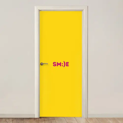 Smile - Roze - Geel deurposter klein -3d_beige