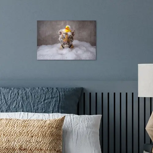 Welpje - Bad - Geel poster papier klein -sfeer2
