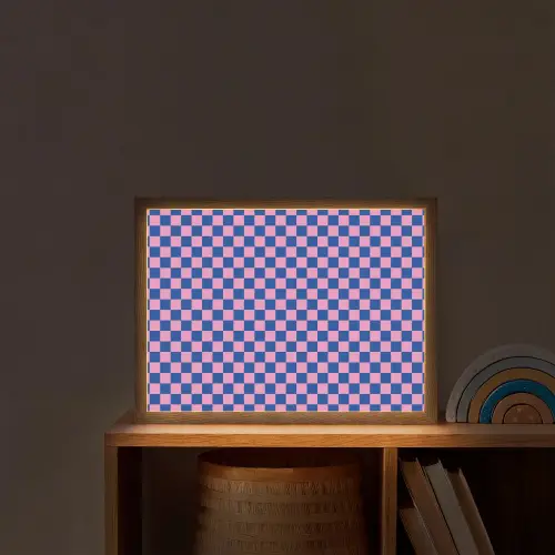 Dambord - Blauw - Patroon - Roze Light Box met batterij (Wandlamp kind) middel -sfeer1_kind