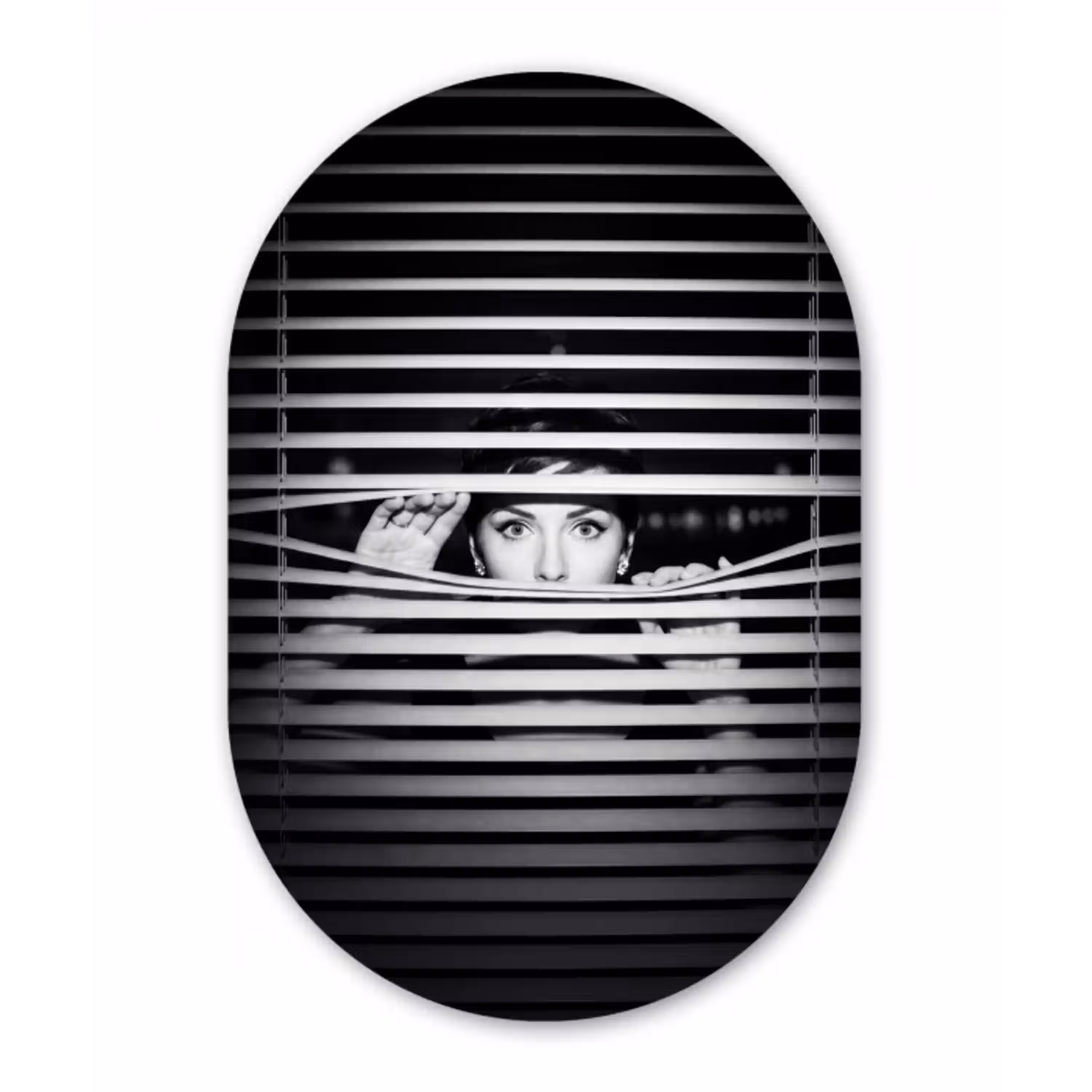 Vrouw - Jaloezieën - Portret - Zwart-wit Wandcirkel Ovaal Aluminium middel -3d