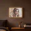 Vrouw - Verflook - Portret - Modern Light Box met batterij (Wandlamp) middel -sfeer4