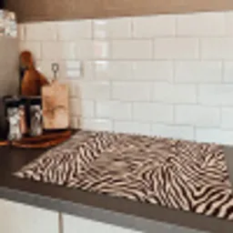Zebra - Strepen - Bruin Inductie beschermer vinyl 3mm klein -sfeer3