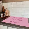 Eat me out don't stress me out - Roze - Handgeschreven Inductie beschermer vinyl 3mm klein -sfeer3
