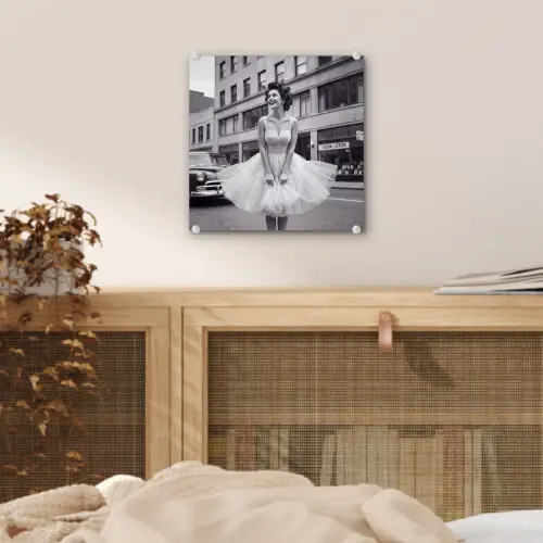 Retro - Vrouw - Zwart - Wit plexiglas 5mm klein -sfeer4