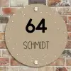 Beige met stippen - Modern Naambord Rond klein -sfeer2