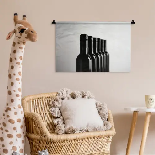 Wijnflessen - Zwart - Minimalistisch Wandkleed katoen klein -wsfeer5_kind