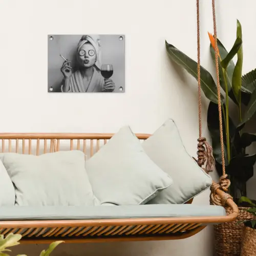 Vrouw - Masker - Wijn - Sigaret tuinposter los doek klein -sfeer7