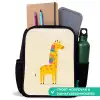 Giraffe - Regenboogmanen - Beige Rugzak - Zwart middel -inhoud_NL