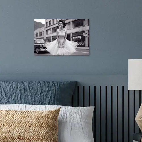 Retro - Vrouw - Zwart - Wit poster papier klein -sfeer2