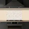 Sierlijk - Bloemen - Beige keuken achterwand spatscherm klein 900 -sfeer1