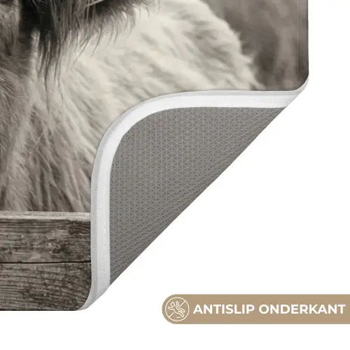 Schotse hooglander - Zwart - Wit - Hout Badmat klein -USP_AntislipNL