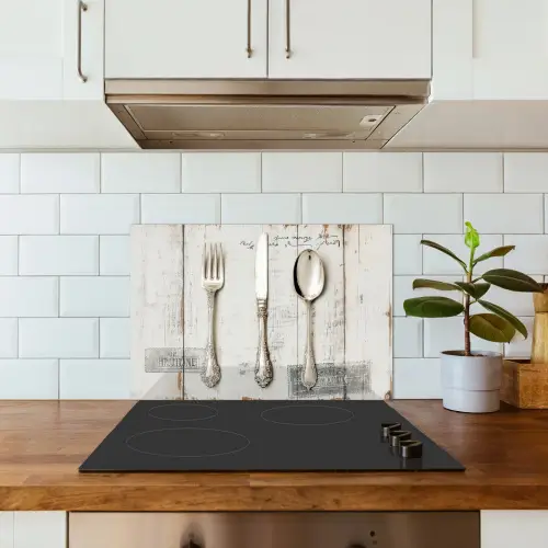 Zilver - Bestek - Hout keuken achterwand spatscherm klein -sfeer2