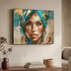 Vrouw - Portret - Goud - Luxe - Blauw Textielframe zwart klein -sfeer3
