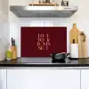Love your damn self - Kleurrijk - Bordeaux Inductie beschemer met haakjes klein -sfeer2