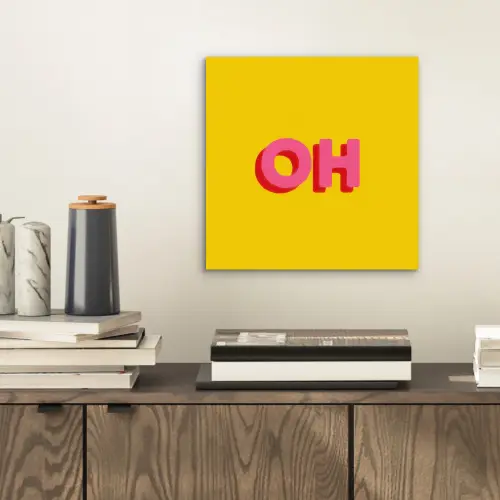 Geel - Roze - Oh - 3D aluminium wit klein -sfeer1