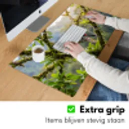 Toekan - Jungle - Natuur - Kleurrijk Muismat XXL klein -sfeer3