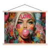 Vrouw - Kauwgom - Graffiti - Love textielposter latten blank klein -3d