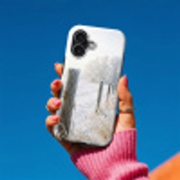 Hek - Sneeuw - Mist - Platteland - Nostalgisch Toughcase MagSafe Apple iPhone 17 klein -Sfeer1V