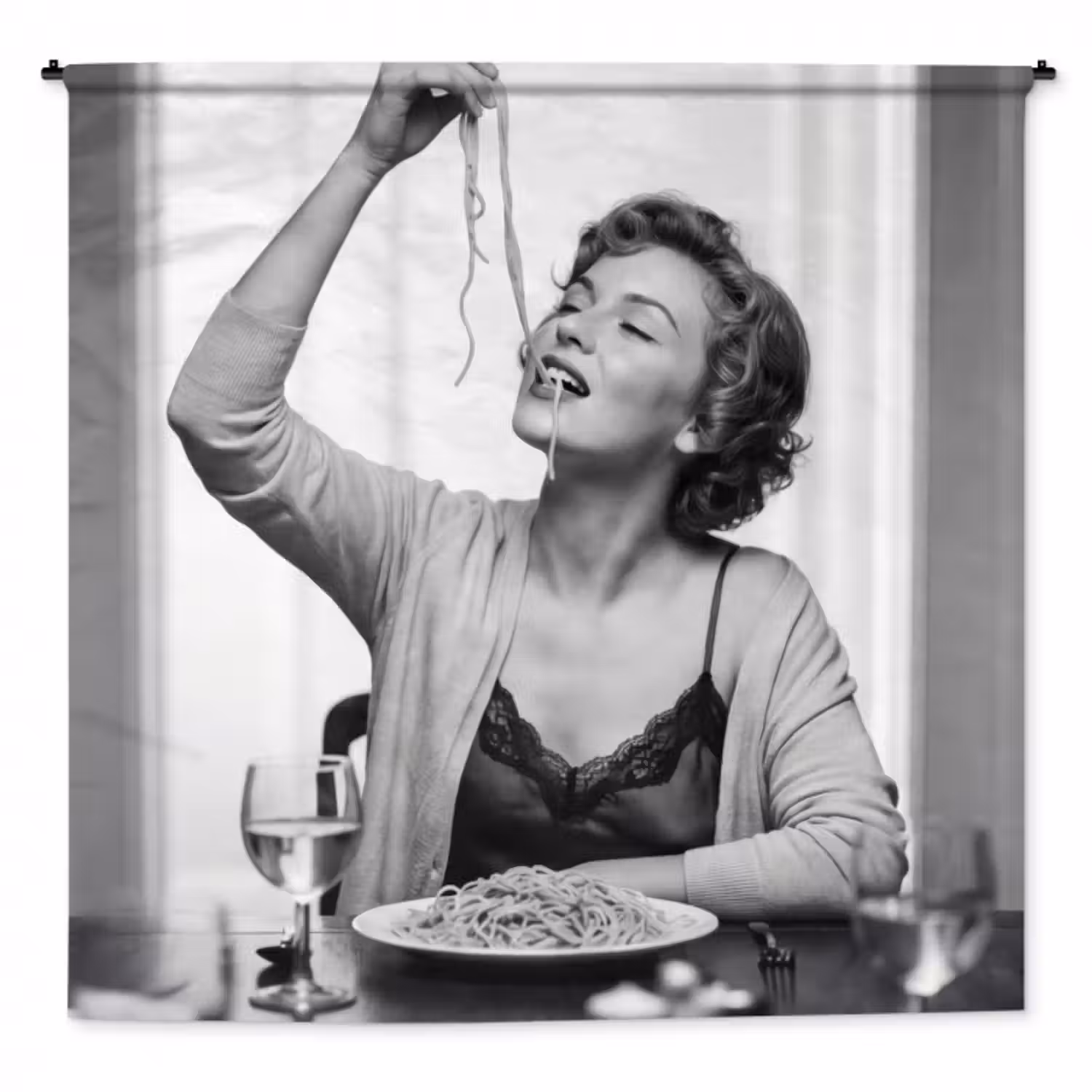 Wandteppich - Frau - Spaghetti - Schwarz - Weiß