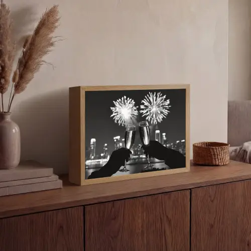 Vuurwerk - Proosten - Skyline - Champagne Light Box met batterij (Wandlamp) middel -sfeer2