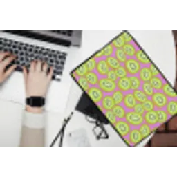 Kiwi - Speels - Groen laptophoes neopreen klein 279 -bureau