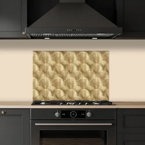 Patroon - Waaier -  Goud keuken achterwand spatscherm klein 900 -sfeer1
