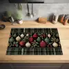 Kerstballen - Rood - Hulsttakken - Patroon Inductie beschermer vinyl 3mm klein -sfeer5