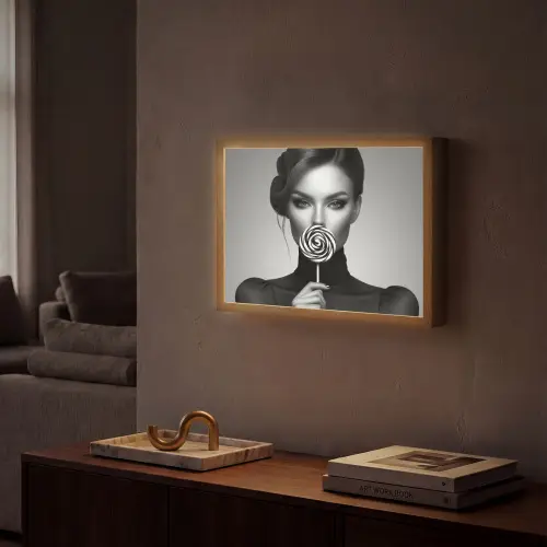 Vrouw - Lolly - Zwart Light Box met batterij (Wandlamp) middel -sfeer1