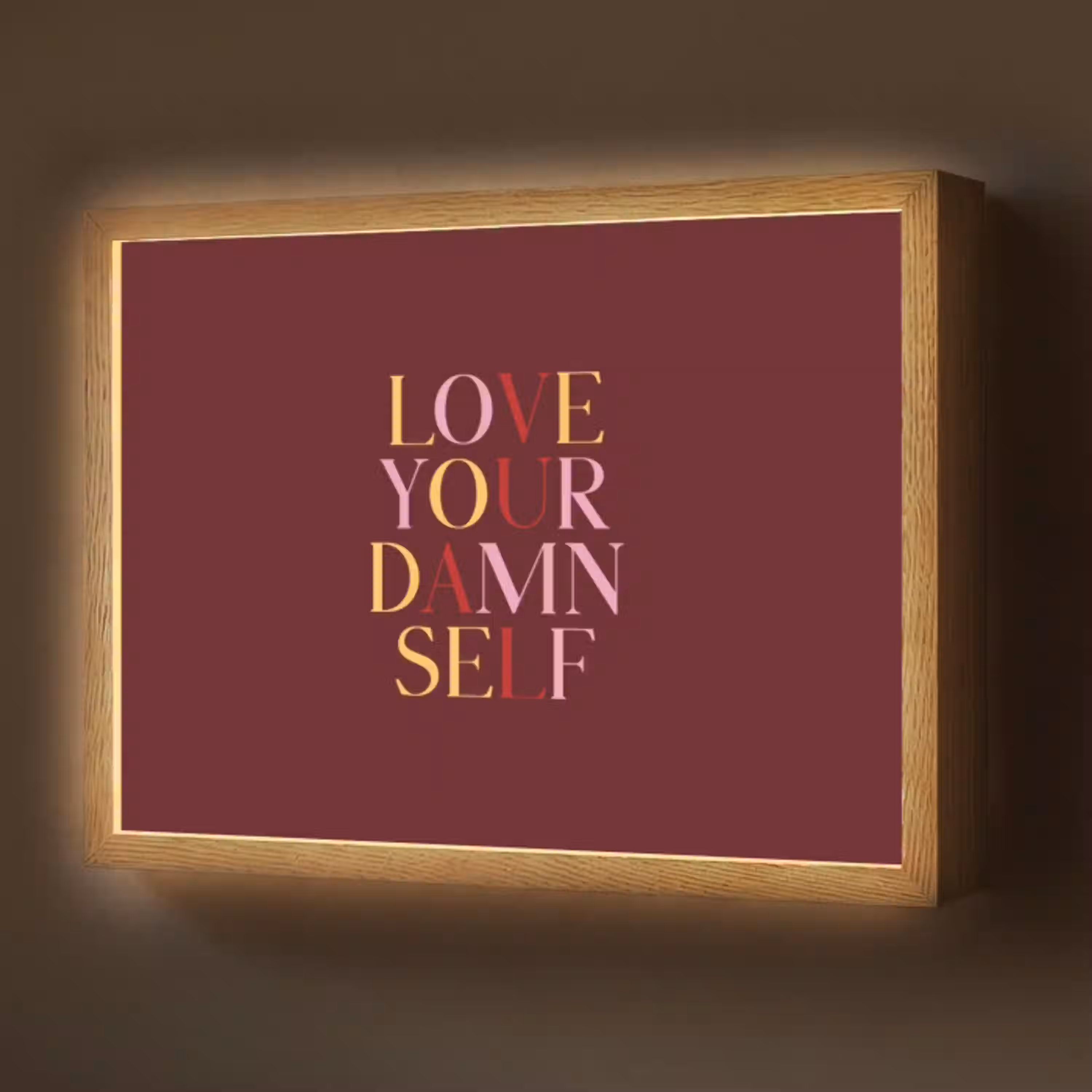 Love your damn self - Kleurrijk - Bordeaux Light Box met batterij (Wandlamp) middel -z3d_website