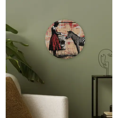 Street art - Zebra - Vrouw - Dieren - Graffiti - Banksy Wandcirkel kunststof plaat 5mm dik klein -sfeer3