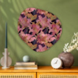Lelies - Patroon - Roze - Goud Wandcirkel Organisch Aluminium middel 851 -sfeer2