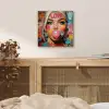 Vrouw - Kauwgom - Graffiti - Love aluminium wit klein -sfeer3