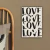 Love - Hart - Beige canvas 2cm klein -sfeer3